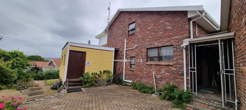 3 Bedroom Property for Sale in Fraaiuitsig Western Cape